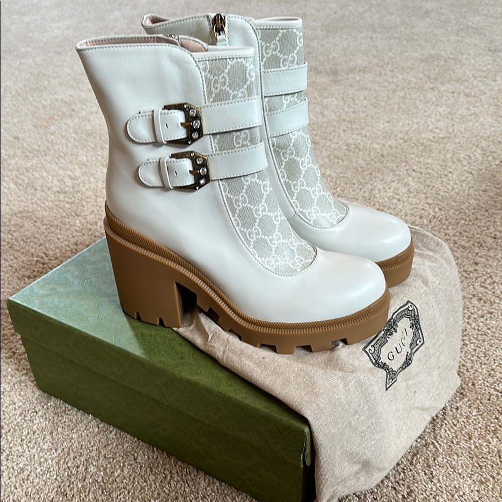 Gucci White and Brown Heeled Boots with Quilted Leather